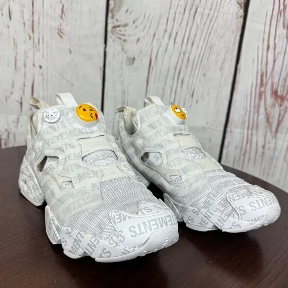 VETEMENTS X REEBOK instapump fury OG emoji white sneakers Men’s 6 Women’s 7 GUC - Picture 16 of 17
